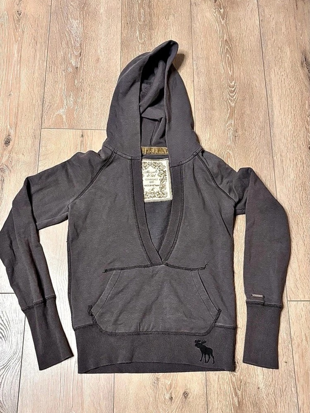 Abercrombie & Fitch Y2K V-neck Pullover Hoodie